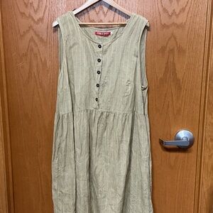 Simple & Spirit Women's Green Midi Dress